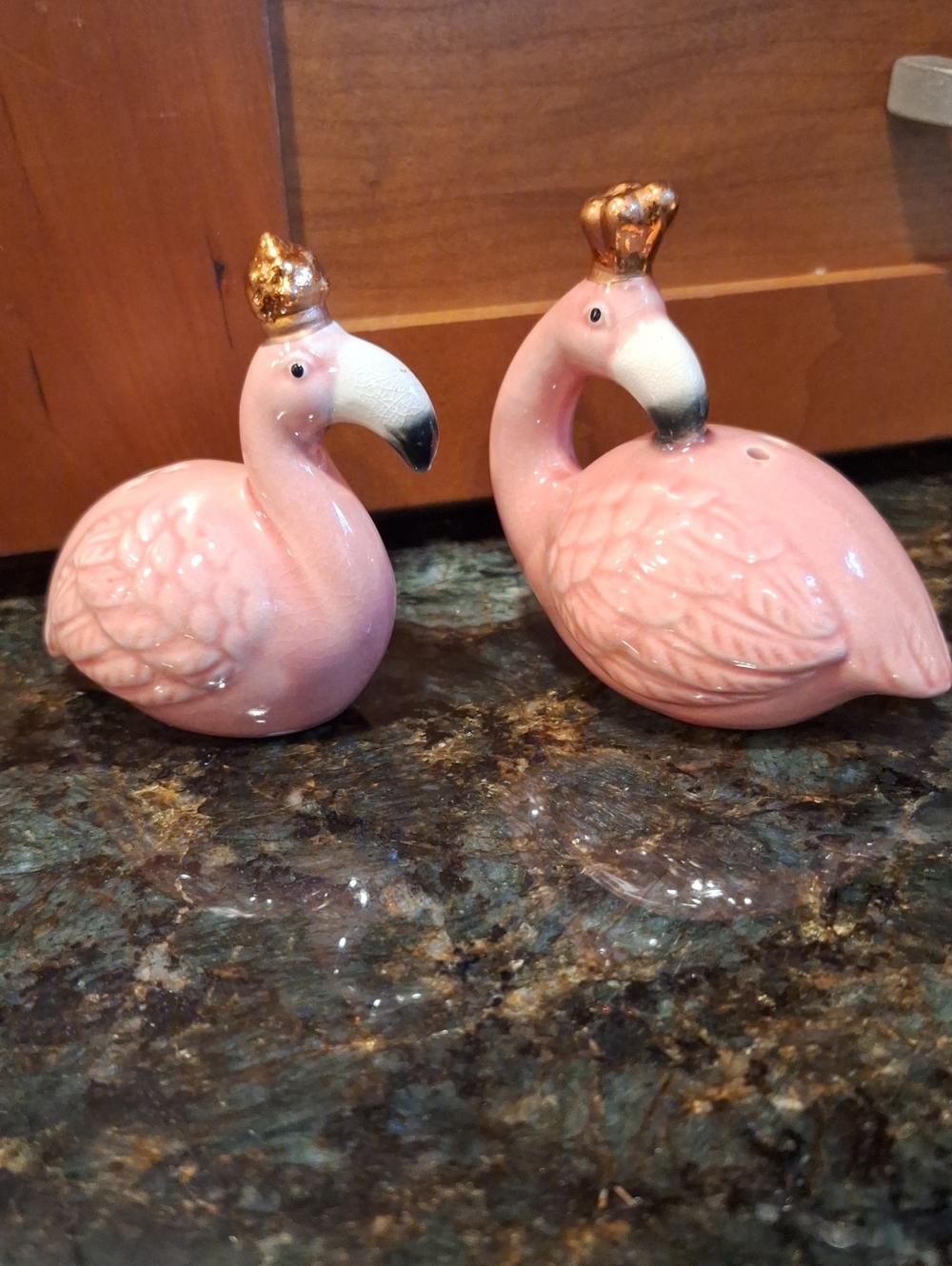 Cracker Barrel Pink Flamingo Ceramic Salt and Pepper Shakers with Crowns